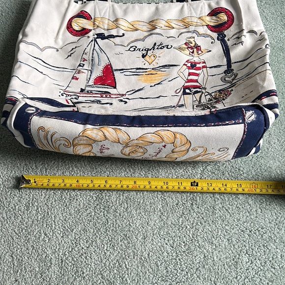 Brighton canvas tote. Would make a great beach bag. - Picture 6 of 6